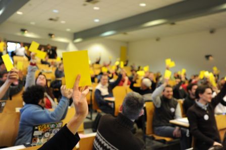 Séance de vote à l'AG 2009